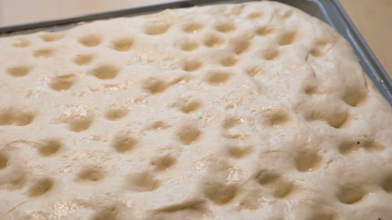 Las hendiduras de los dedos en la masa